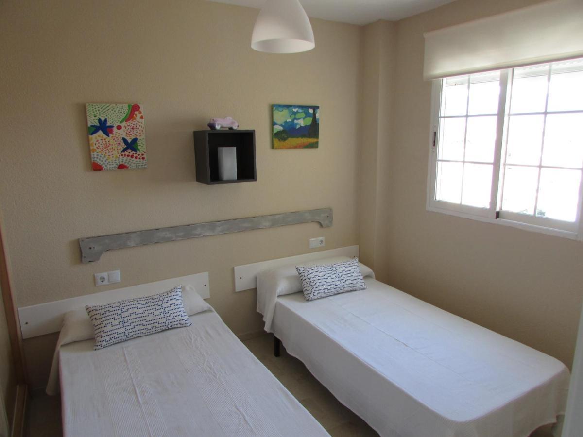 Apartamento Del Mar Apartment ฟูเอนฮิโรลา ภายนอก รูปภาพ